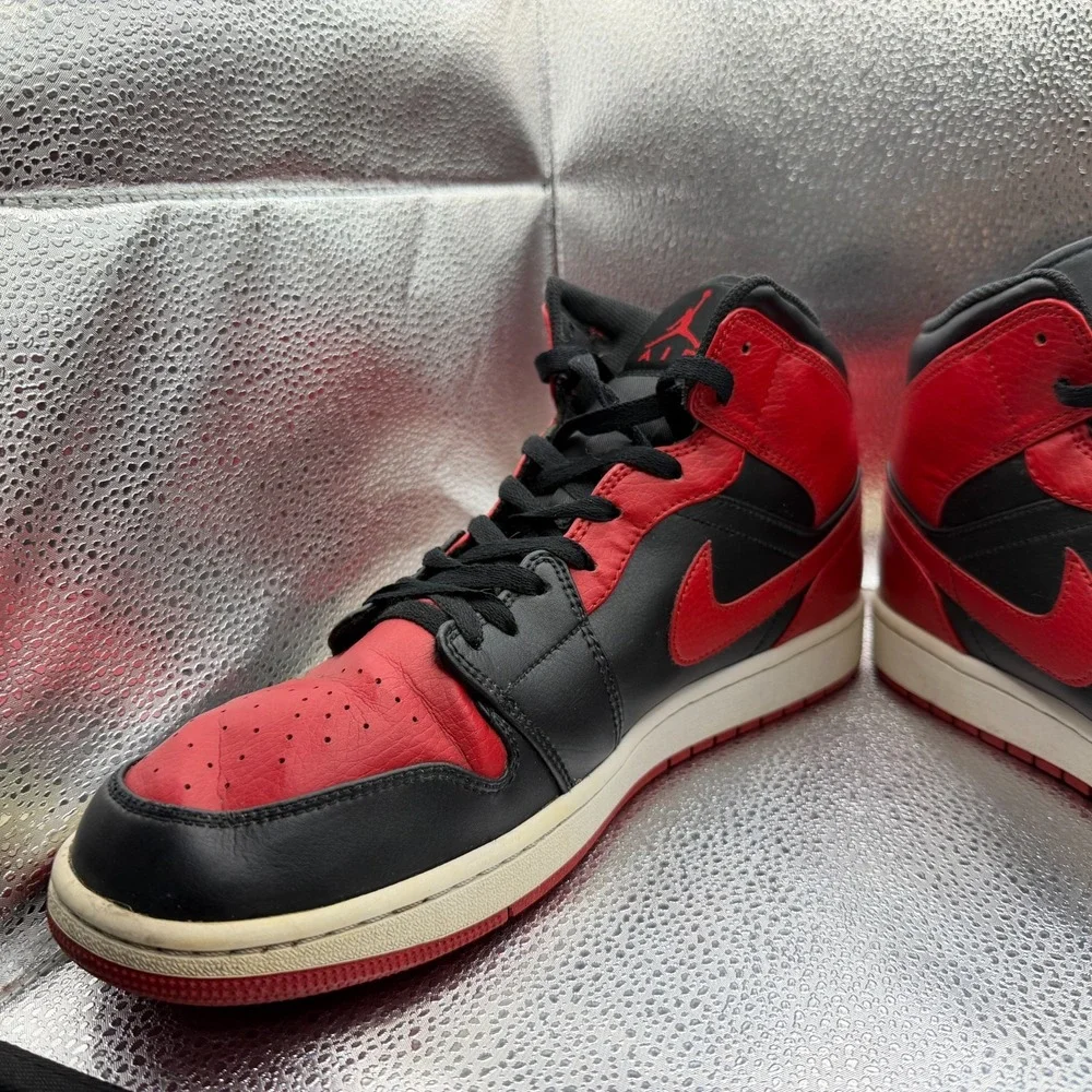 Size 13 Air Jordan 1 Mid Banned‎ Black University Red Mens Sneakers 554724-074